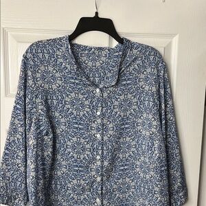 Button-Front Blue Patterned Women’s Top